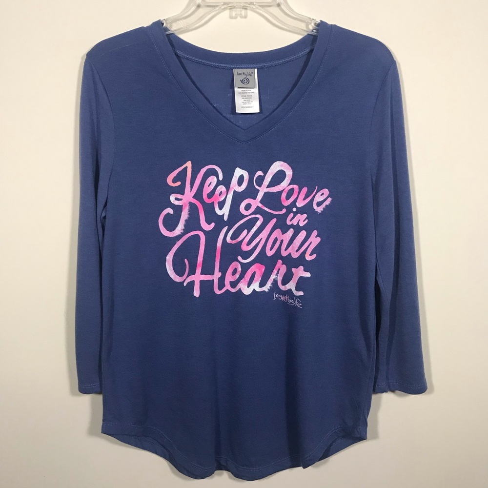 Love This Life “Keep Love in Your Heart” Tee Sz L